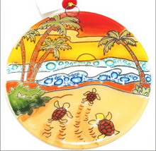 Load image into Gallery viewer, Glass Orn Hatching Turtles
