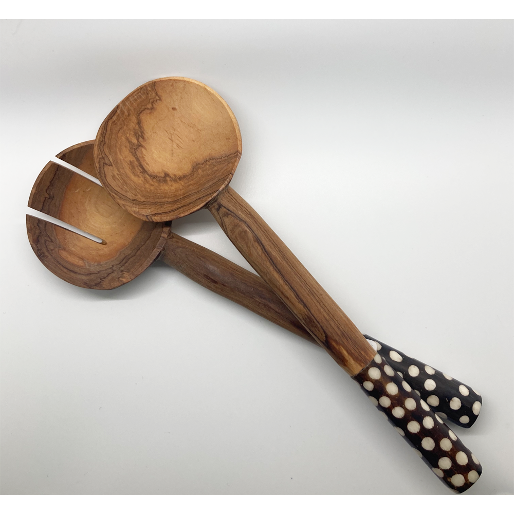 Dotted Batik Bone Handle