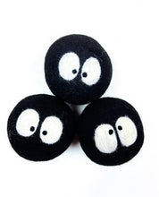 Load image into Gallery viewer, Laundry Sprites Eco Dryer Balls - Set of 3: PACKAGE FREE
