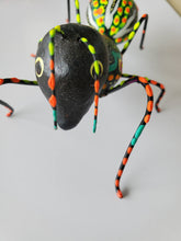 Load image into Gallery viewer, Clay Ant: Skull
