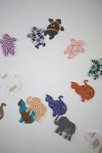 Load image into Gallery viewer, Cat Recycled Paper Garland-Eco Friendly Tree-Free Decoration
