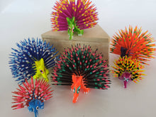 Load image into Gallery viewer, Alebrijes Porcupine: Small
