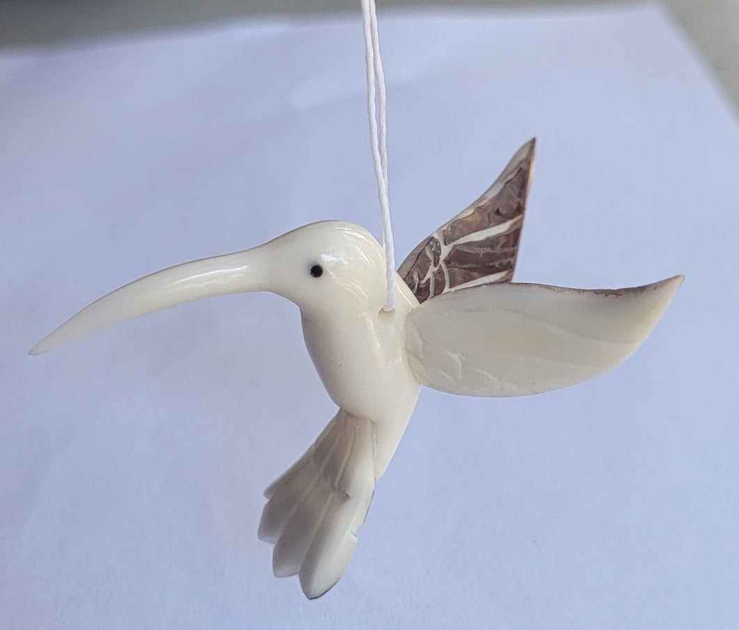 Hummingbird Tagua Ornament / suncatcher