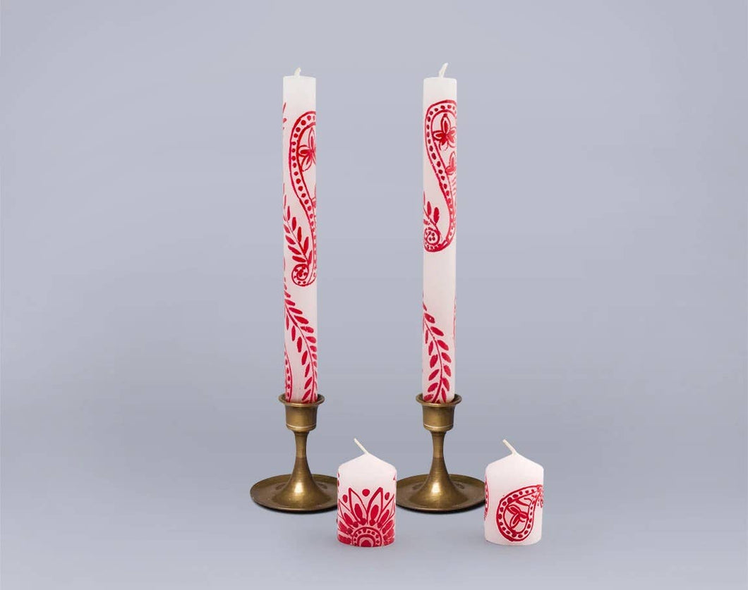 Henna Red on White Candle: Taper 9